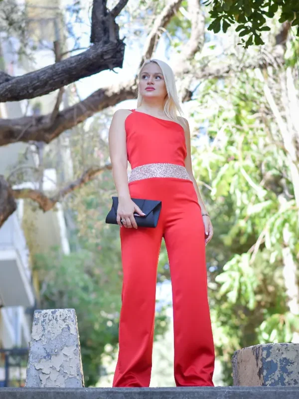 φόρμα ολόσωμη