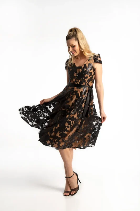 Βραδινα φορεματα DKfrangoulis