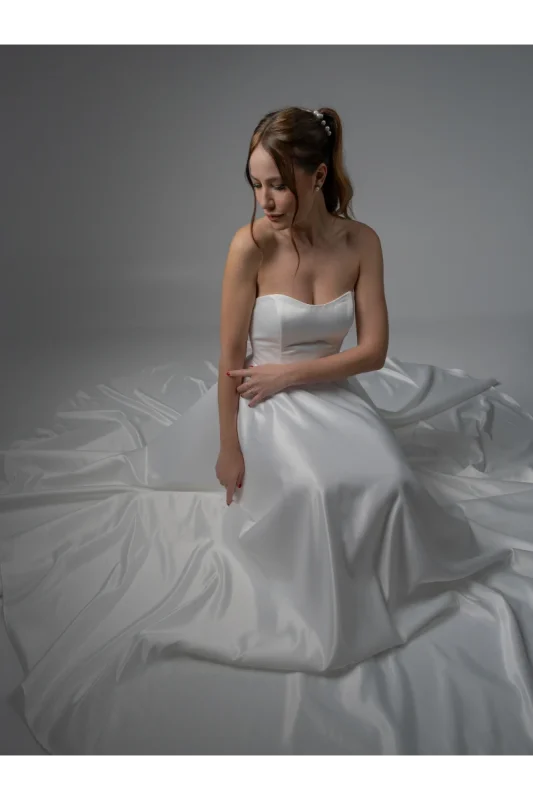 Βραδινα φορεματα DKfrangoulis