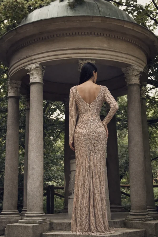 βραδινό φόρεμα