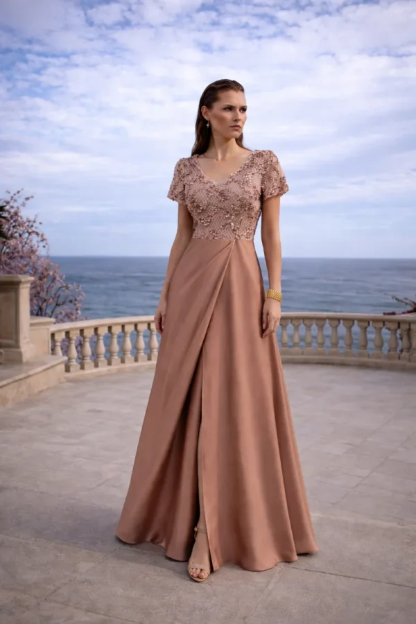 βραδινό φόρεμα